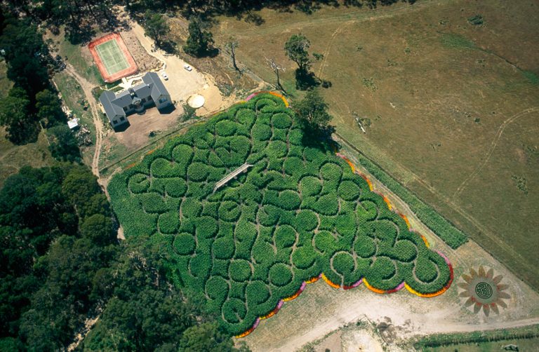 55 Ring Maze, Mornington Peninsula, Victoria, 2000